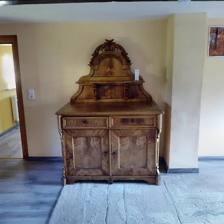 Dorn Og Haus Sandsteinliebe *